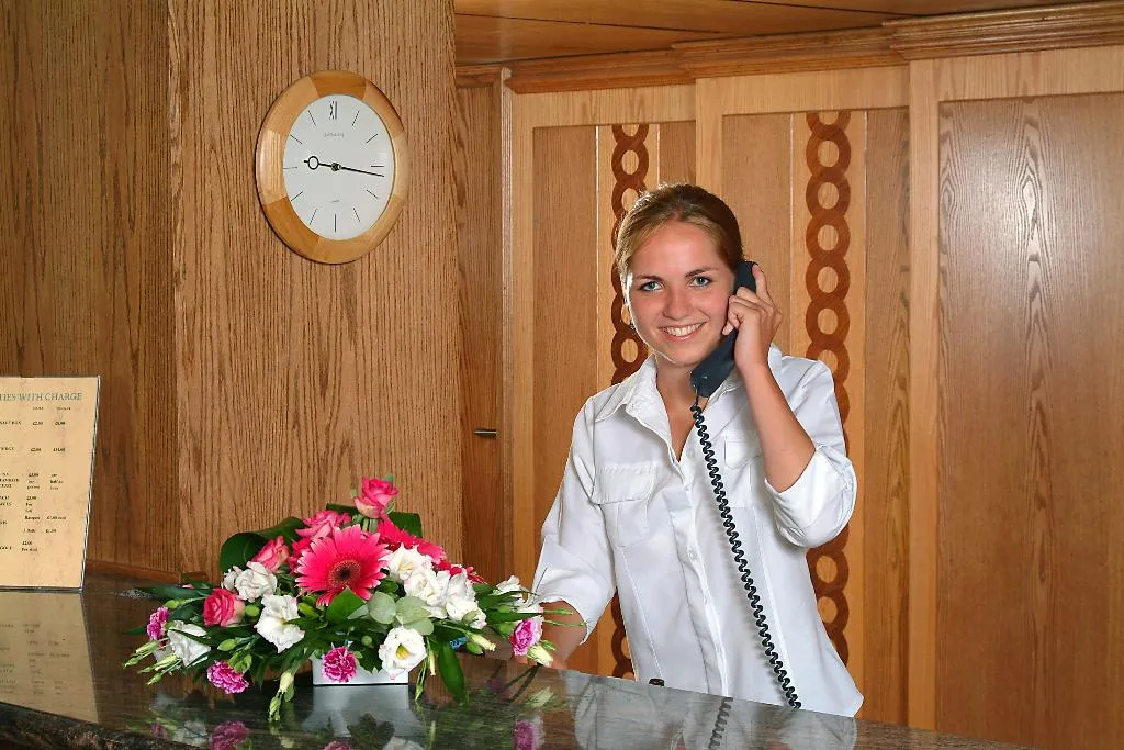 Lobby, Nissiana Hotel and Bungalows, Cyprus