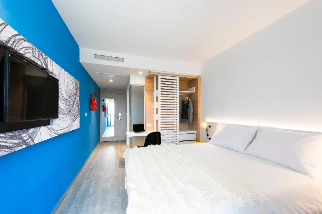 SINGLE SEA VIEW WITH BALCONY Room, Pharos, hvar bayhill hotel, Split