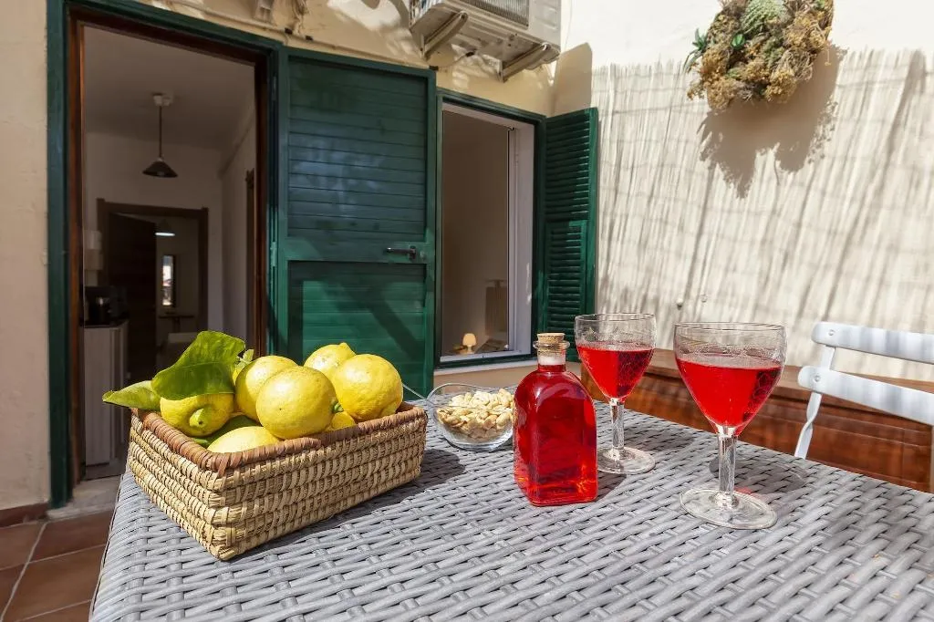 General view, B&B Alguer, Alghero