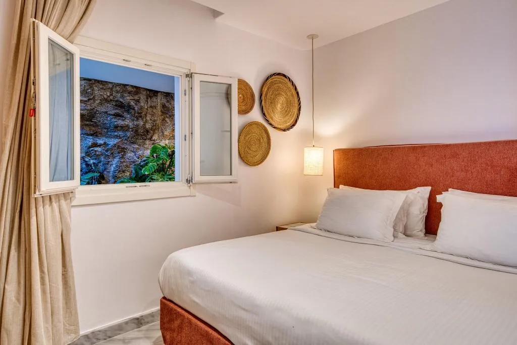 Room, San Antonio Summerland, Mykonos