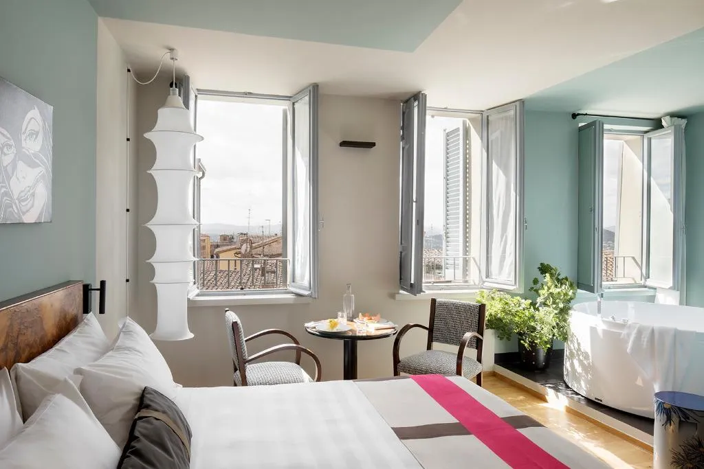 JUNIOR SUITE DELUXE ONE BED Room, Priori Secret Garden, Perugia