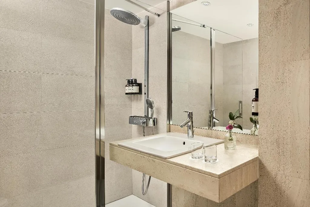 SINGLE STANDARD Room, NH Paseo de la Habana, Madrid