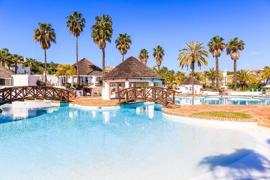 Pool, Encosta do Lago Resort, Algarve