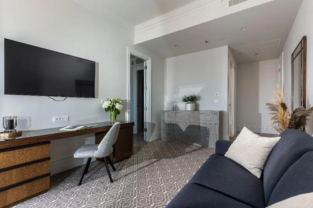 SUITE SEA VIEW WITH BALCONY Room, Royal Ariston, Dubrovnik