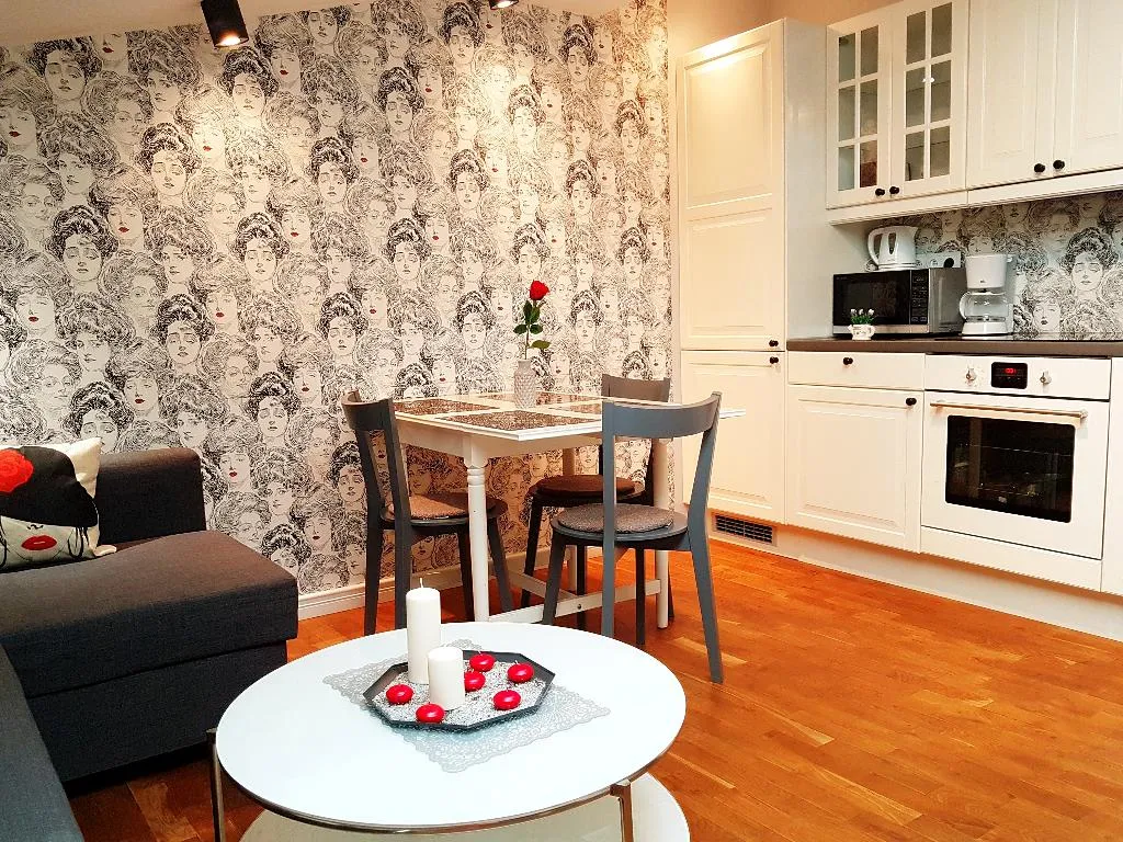APARTMENT CAPACITY 6 TWO BEDROOMS Room, Old Town Apartments Krupnicza, Krakow