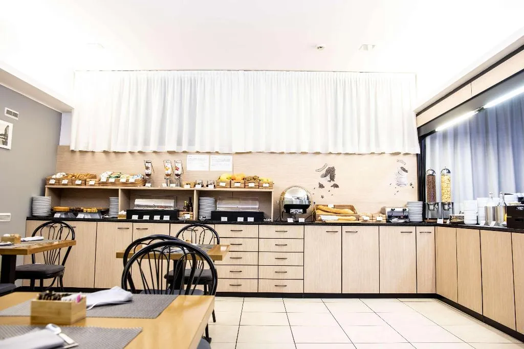 Room, Hotel Berlino Milano, Milan