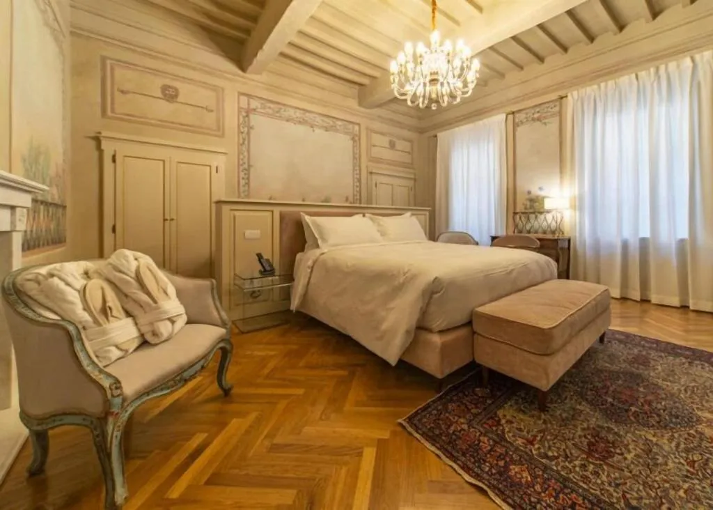 Room, Residenza d’epoca Luca Pacioli, Florence