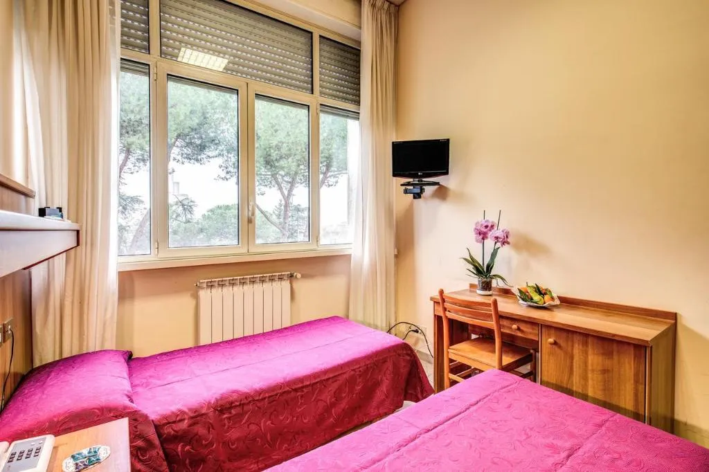 TRIPLE CLASSIC Room, Domus Urbis, Rome