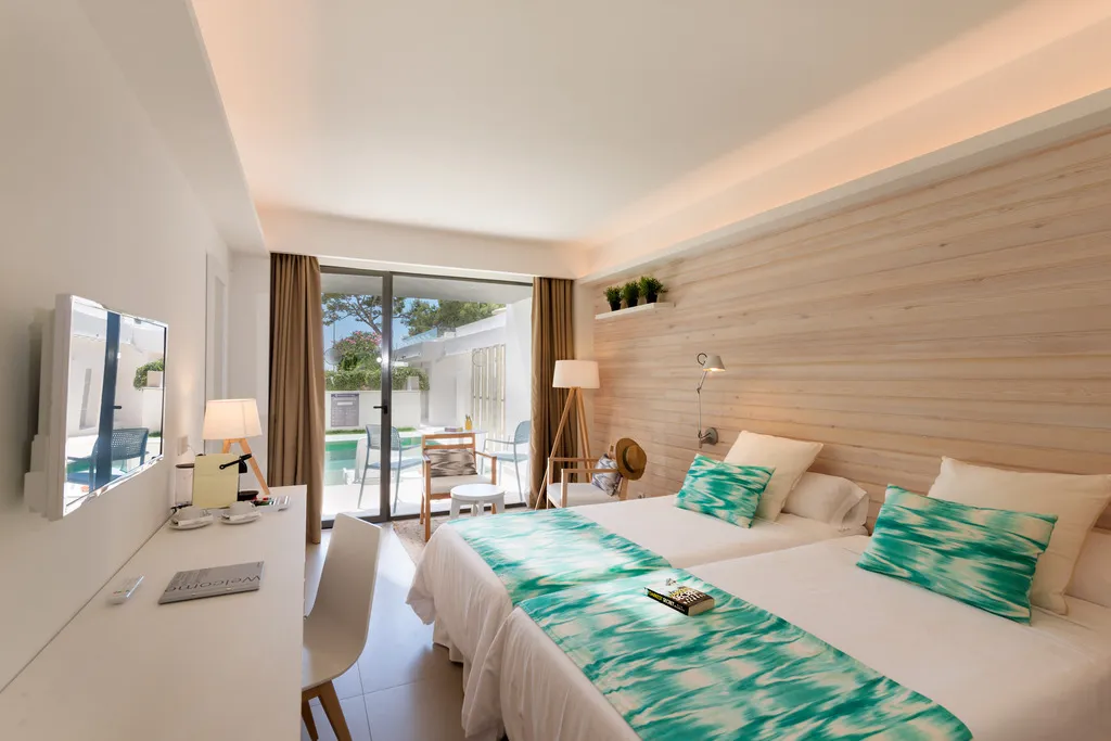 Room, FERGUS Style Palmanova, Majorca