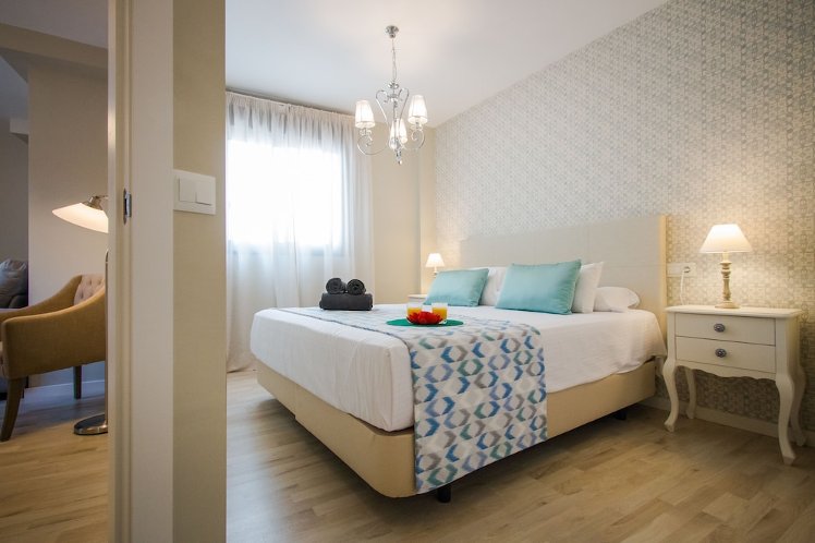 Holidays2Malaga Suites Apartments, Costa Del Sol