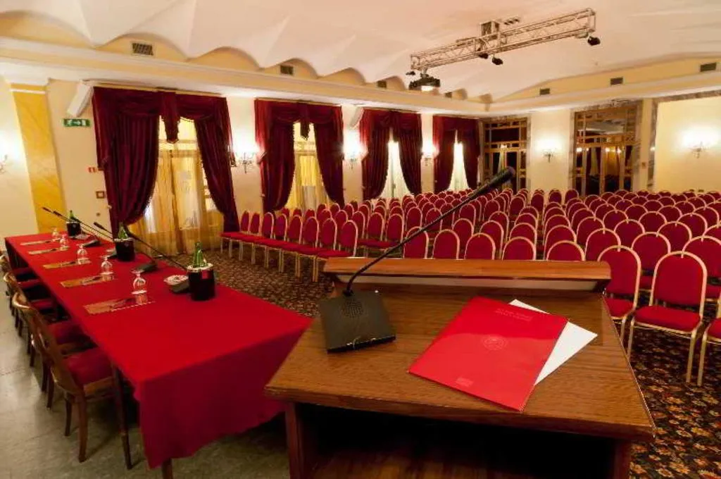 Conferences, Bettoja Hotel Massimo d'Azeglio, Rome