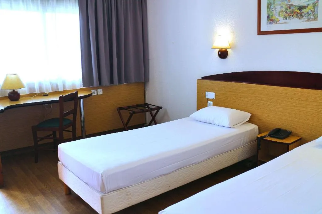 TWIN STANDARD Room, Travelodge Barcelona del Vallès, Barcelona