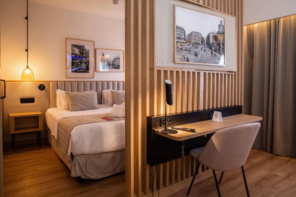 DOUBLE SUPERIOR Room, Ramada by Wyndham Madrid Getafe, Madrid