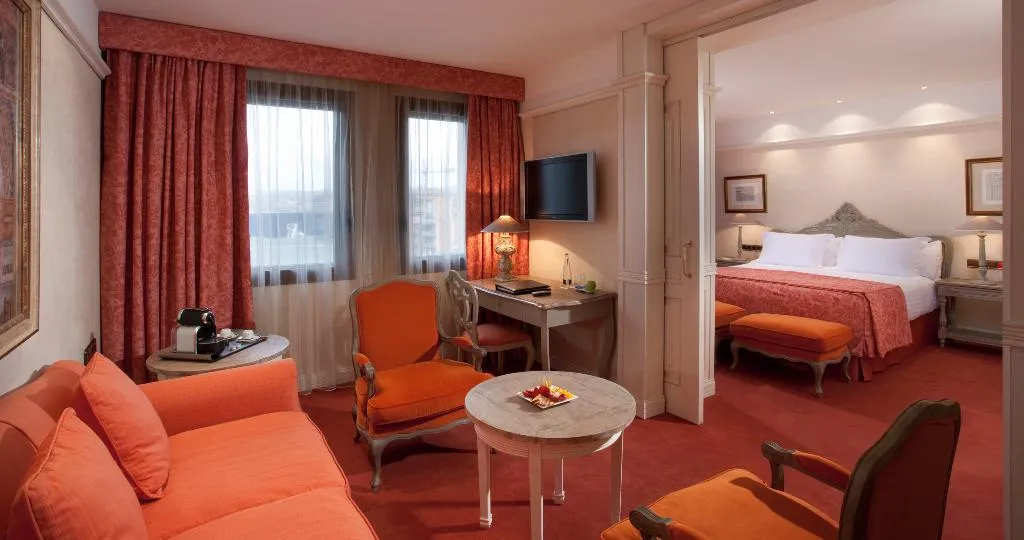 JUNIOR SUITE EXECUTIVE Room, Best Western Premier CMC Girona, Costa Brava