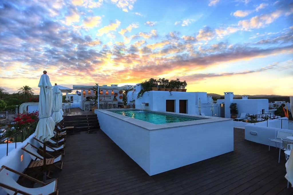 Terrace, Gatzara Suites Santa Gertrudis, Ibiza