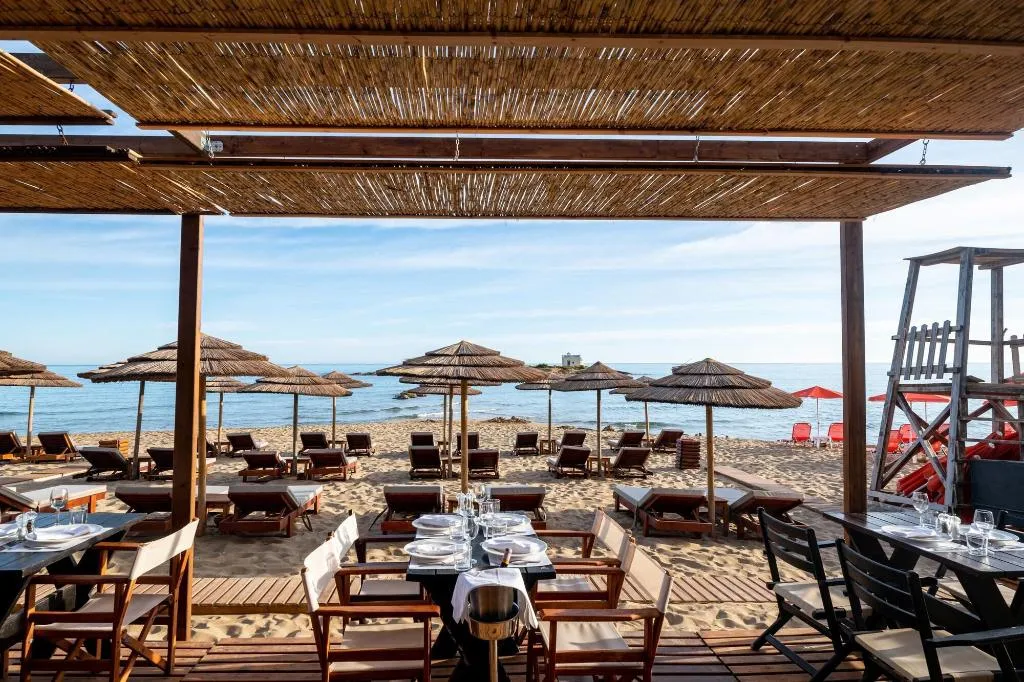 Restaurant, High Beach White, Crete
