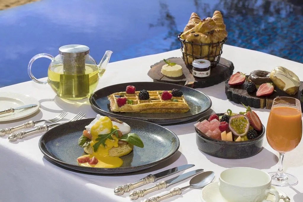 Room, Al Maha, a Luxury Collection Desert Resort & Spa, Dubai