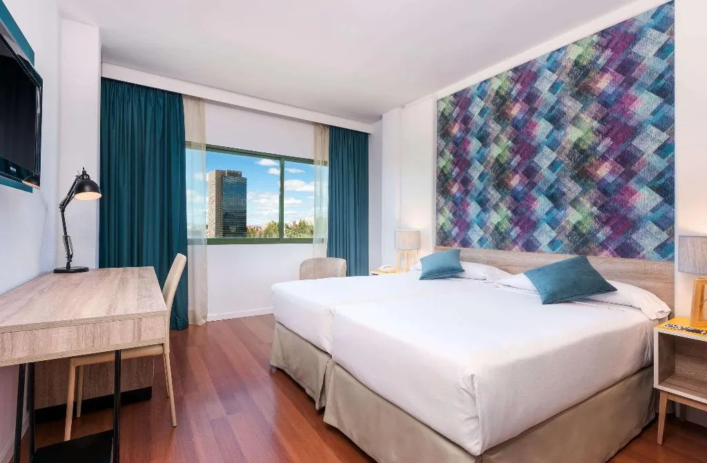 DOUBLE STANDARD Room, Guadalajara Conference Center Affiliated By Melia, Madrid