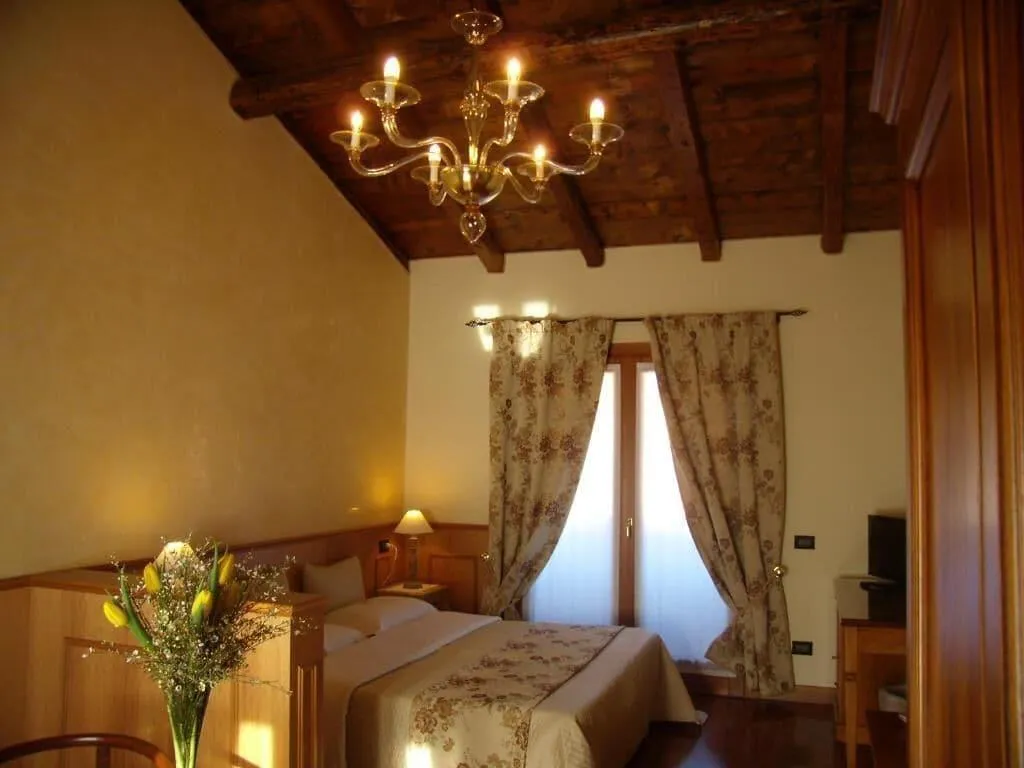 Room, Hotel Isola Di Caprera, Venice