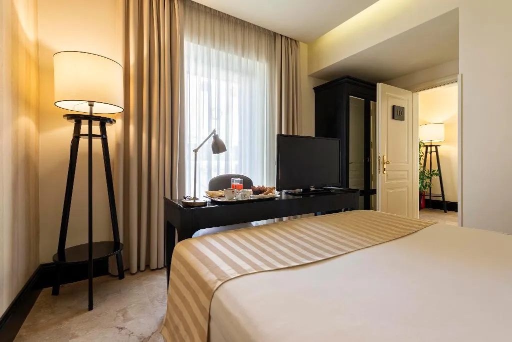 DOUBLE CLASSIC Room, Profumo Maison Colosseo, Rome