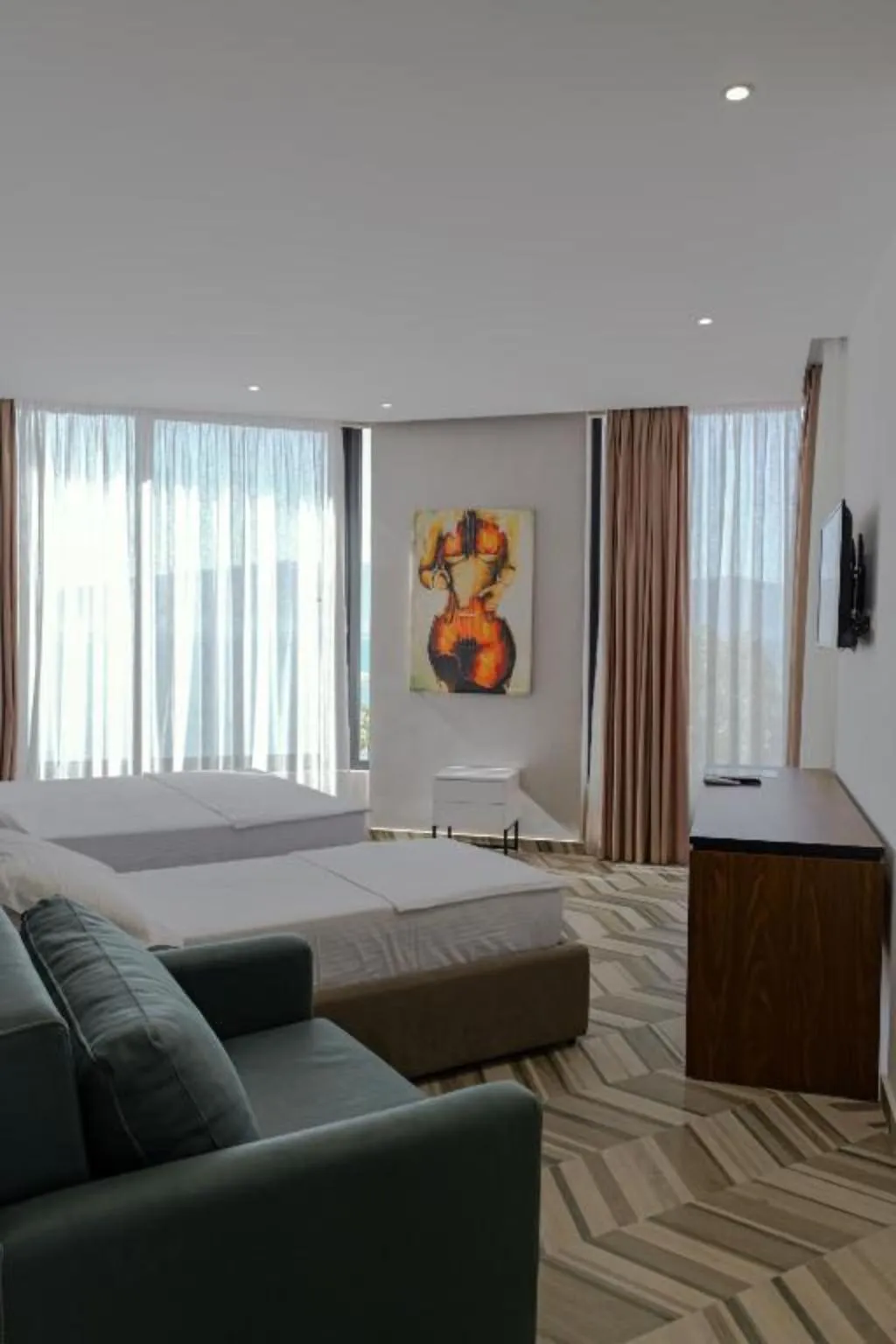TRIPLE DELUXE Room, Sea & Sand Hotel, Kavaje