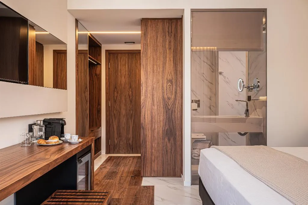 Double or Twin EXECUTIVE Room, Samos City Hotel, Samos