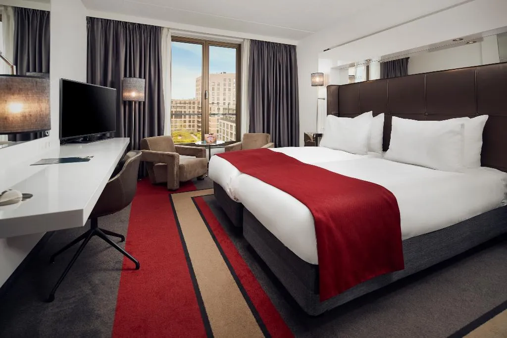 TWIN STANDARD Room, WestCord Fashion Hotel Amsterdam, Amsterdam