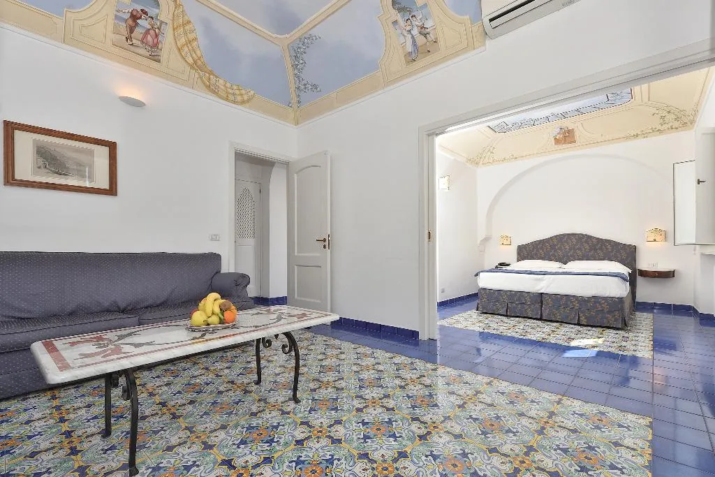 SUITE WITH TERRACE Room, Luna Convento, Naples