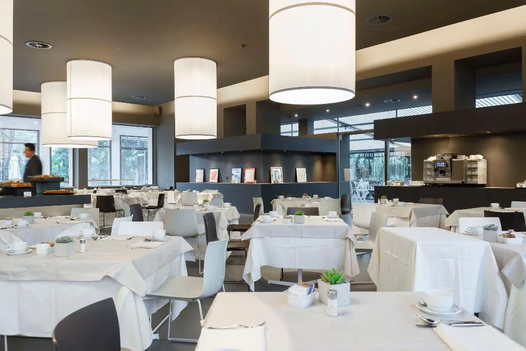 Restaurant, Grand Resort Du Lac Et Du Parc, Milan