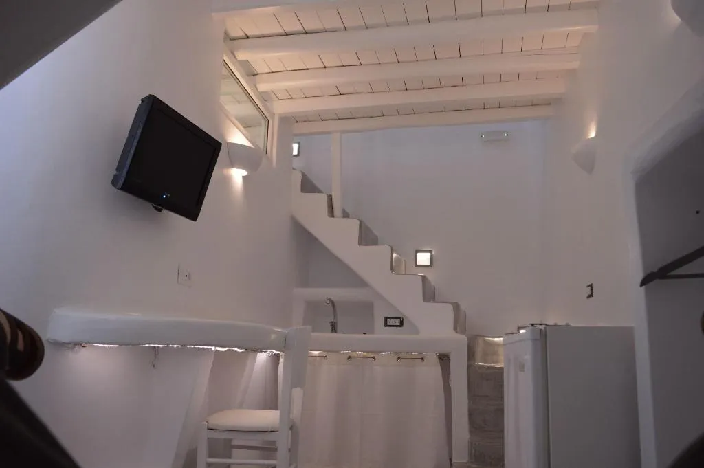 Room, Flaskos Suites, Mykonos
