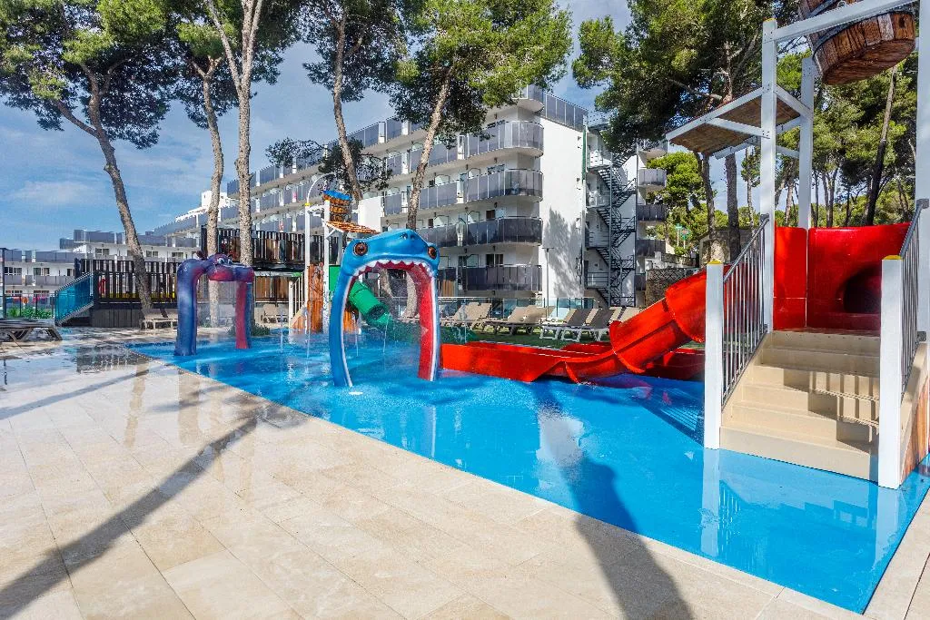 Sports and Entertainment, Best Cap Salou, Costa Dorada