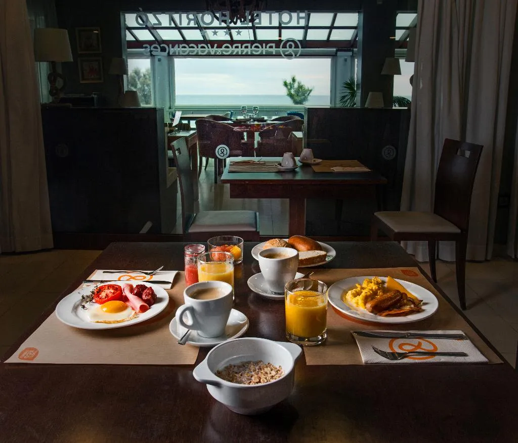 Restaurant, Hotel Blanes Horitzó by Pierre & Vacances, Costa Brava
