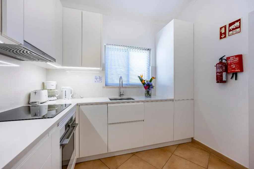 APARTMENT TWO BEDROOMS Room, Vila Palmeira, Algarve