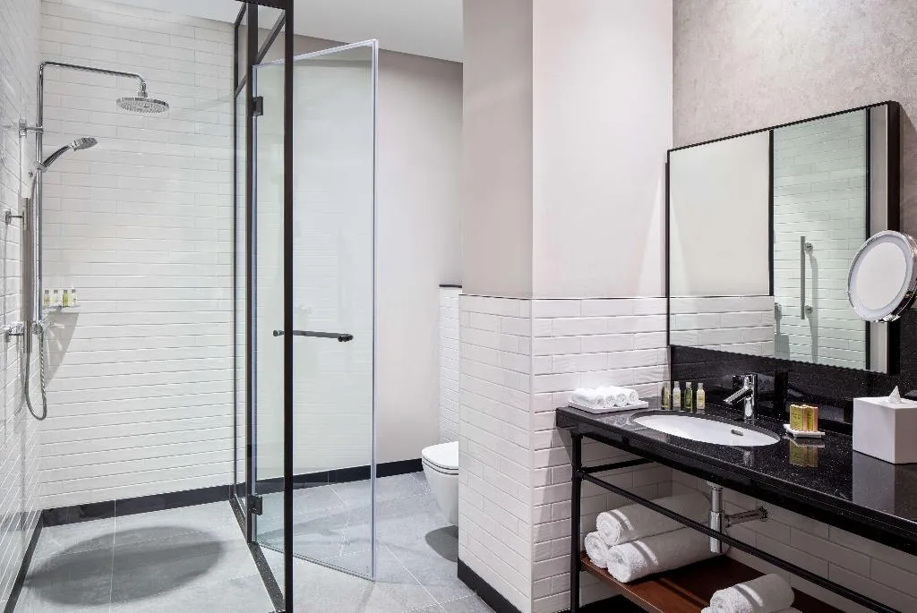 FAMILY ROOM ONE BEDROOM Room, DoubleTree by Hilton Dubai M Square, Dubai
