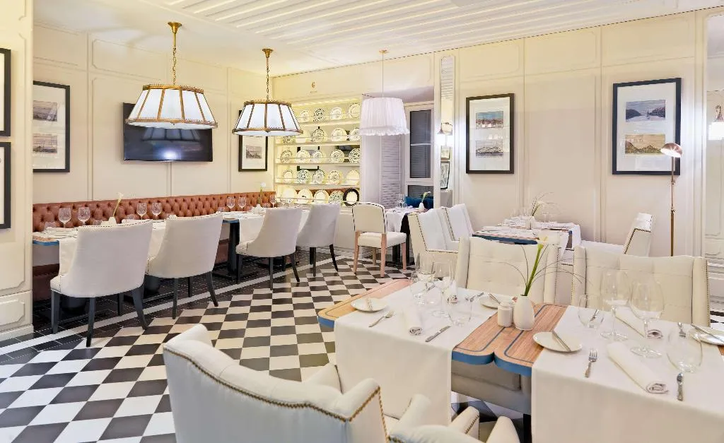 Restaurant, H10 Duque De Loule, Lisbon