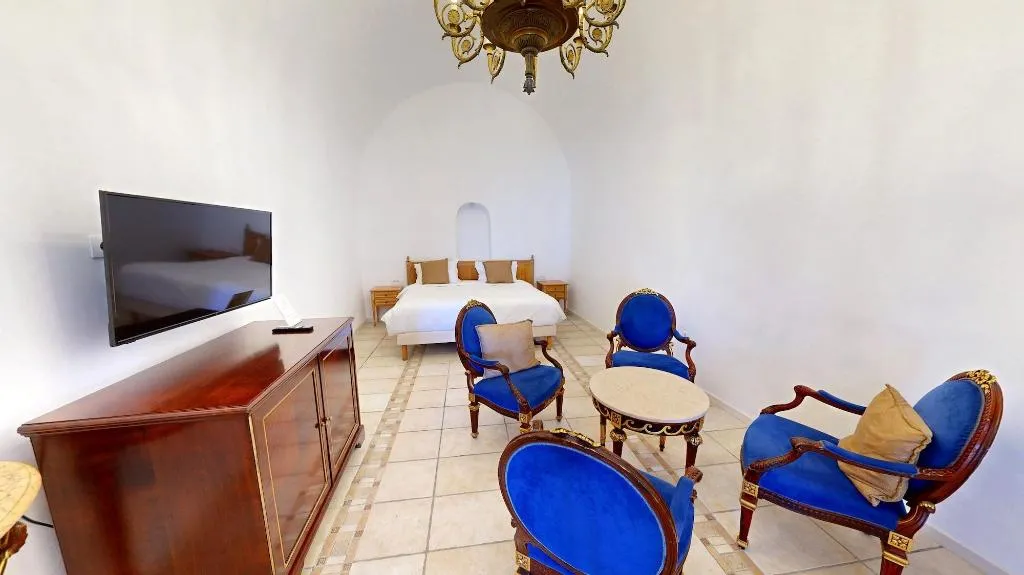 Room, Golden Grey Goose, Santorini