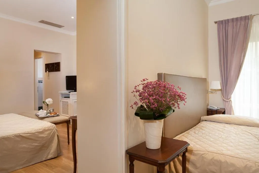 TRIPLE CLASSIC Room, Executive, Florence