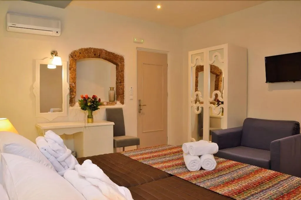 Room, Elia Palazzo, Crete