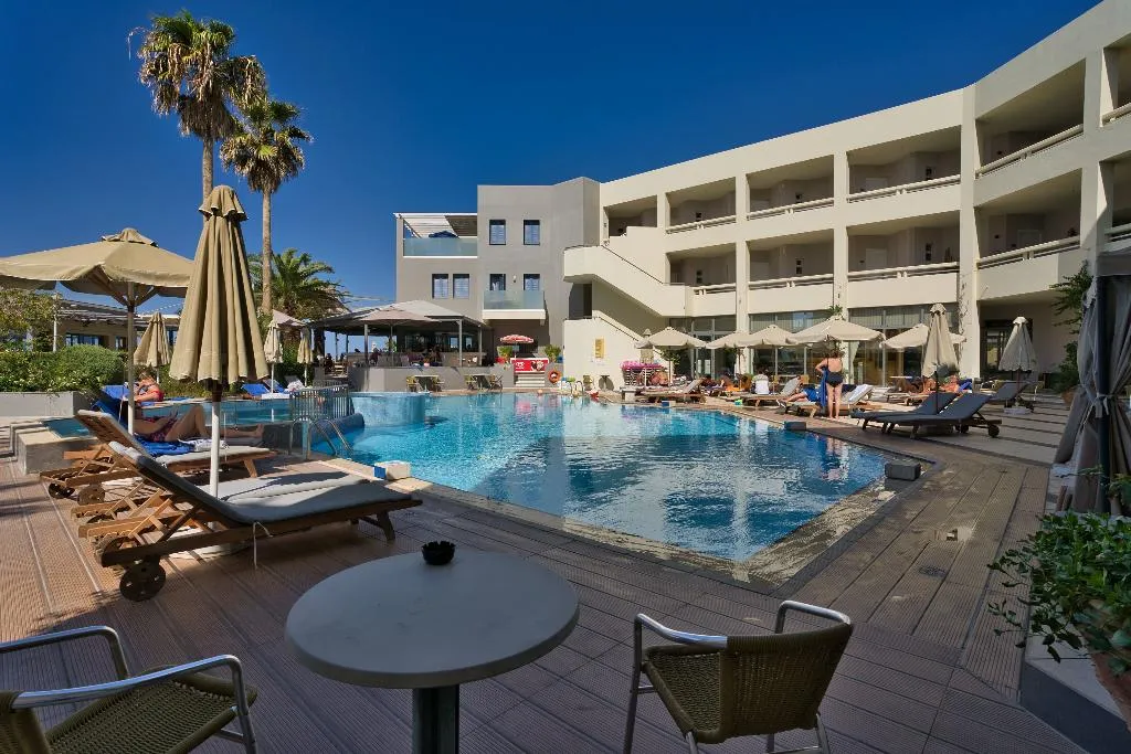 General view, Pearl Beach, Crete