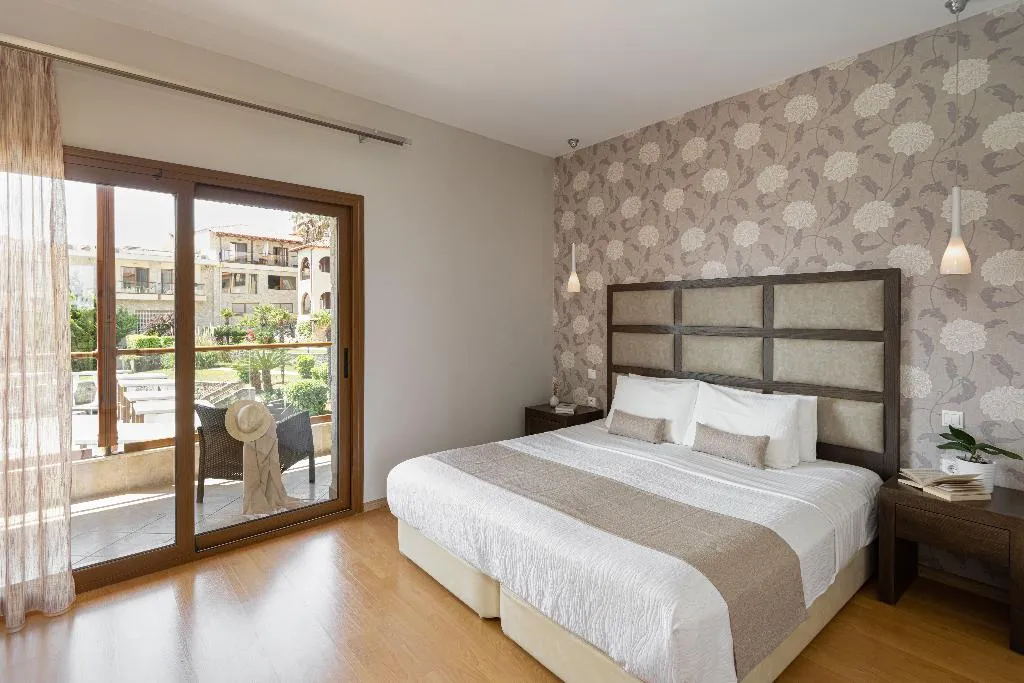DOUBLE DELUXE KING BED Room, Blue Bay Halkidiki - Adults Only, Halkidiki