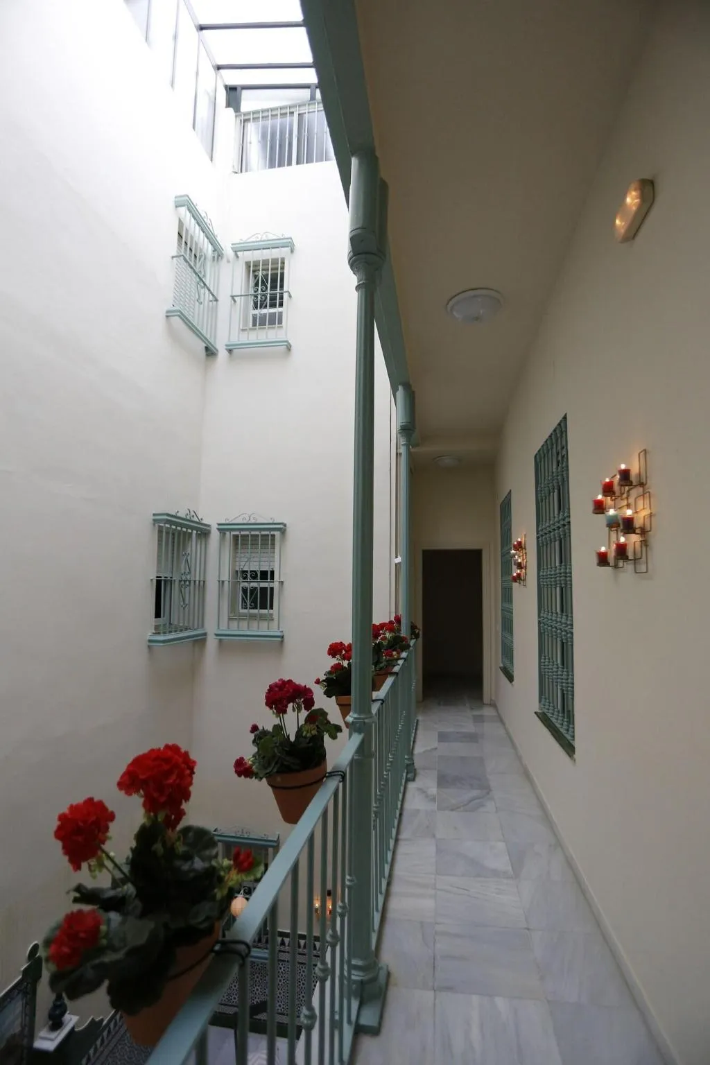 Lobby, Jardin de La Alameda, Seville