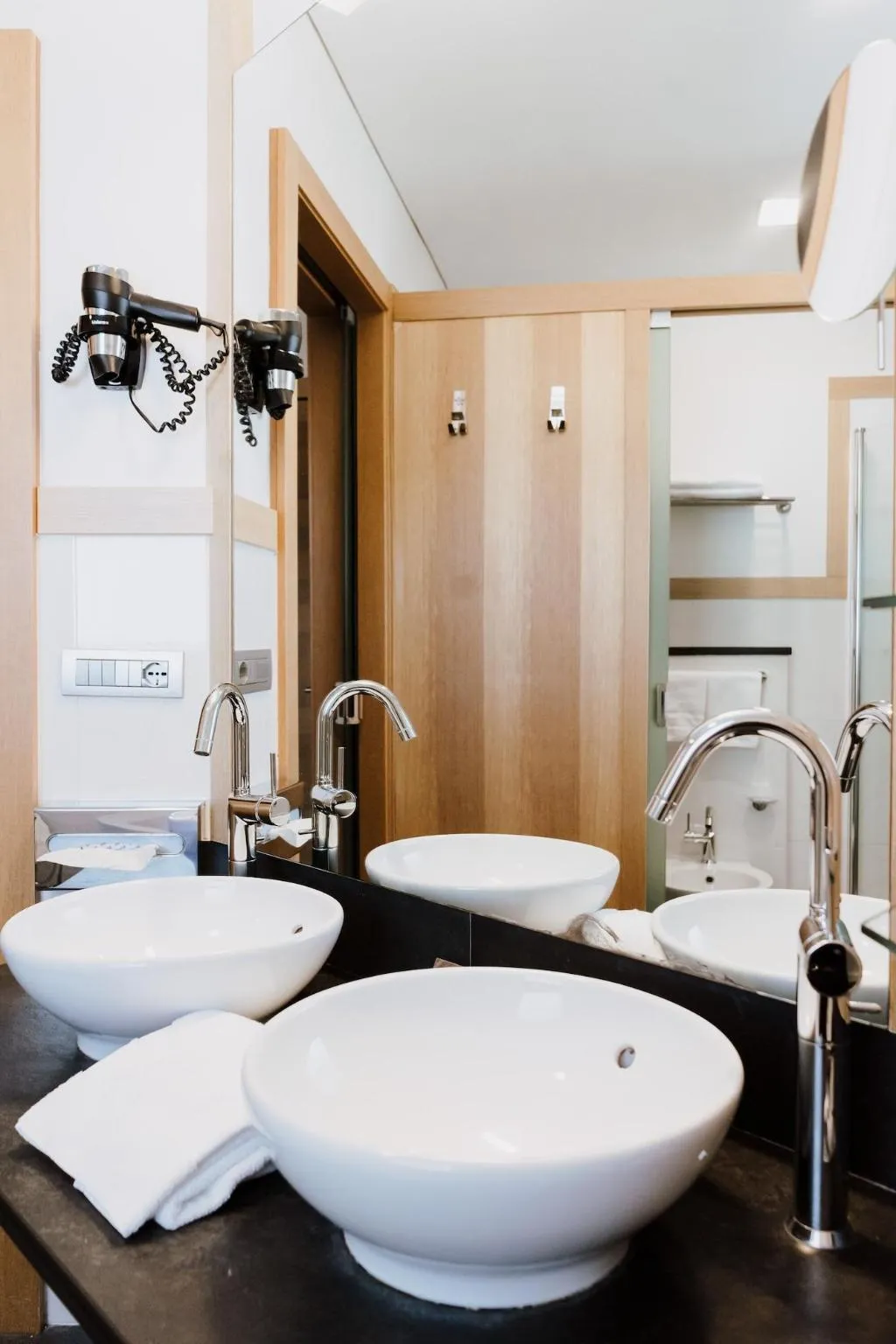 DOUBLE DELUXE Room, Lac Salin Spa & Mountain Resort, Milan