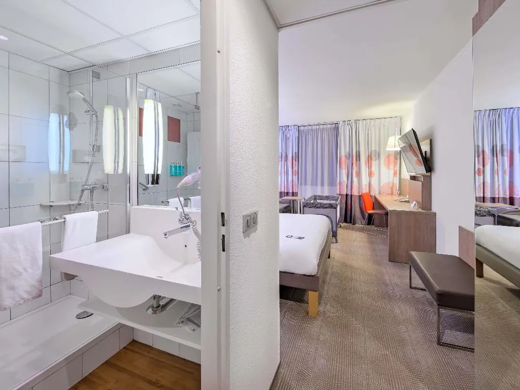 DOUBLE EXECUTIVE Room, Novotel Krakow Centrum, Krakow