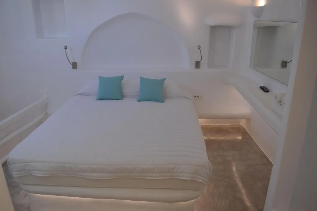 Room, Flaskos Suites, Mykonos