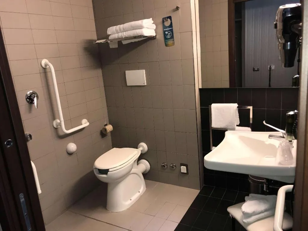 DOUBLE SUPERIOR Room, ibis Styles Roma Eur, Rome