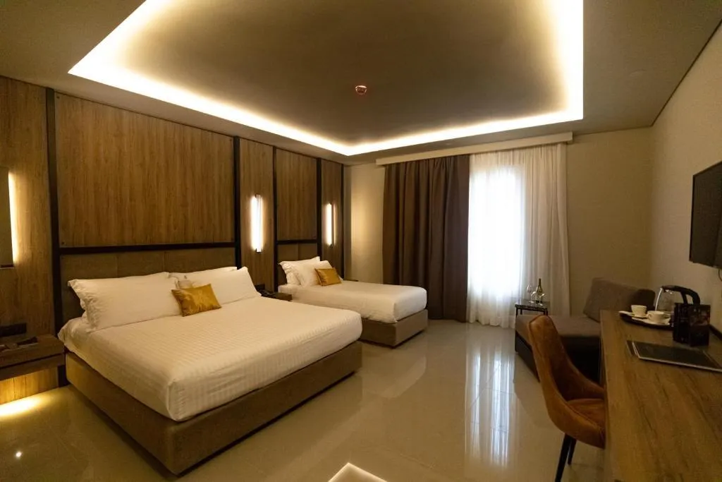 TRIPLE STANDARD Room, Kraal Hotel, Kavaje