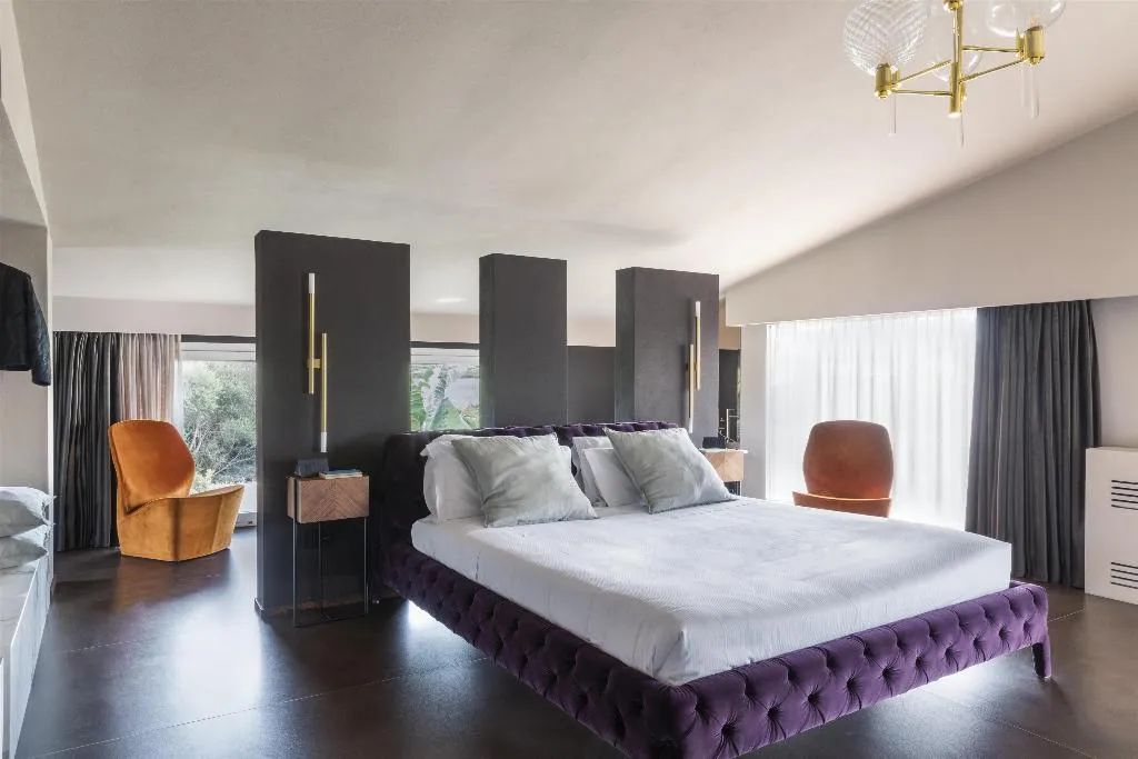 Room, Minareto, Catania