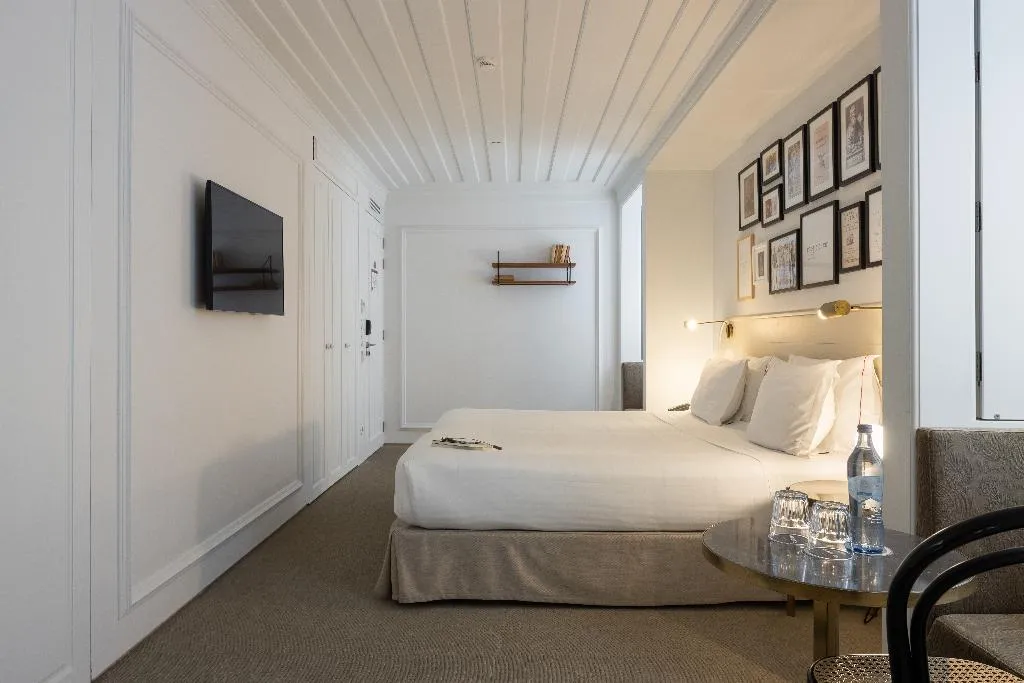 DOUBLE SUPERIOR Room, Lisboa Pessoa Hotel, Lisbon