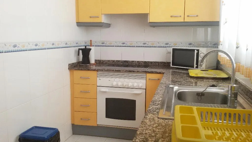 APARTMENT CAPACITY 6 TWO BEDROOMS Room, Gandia Universidad 3000, Valencia