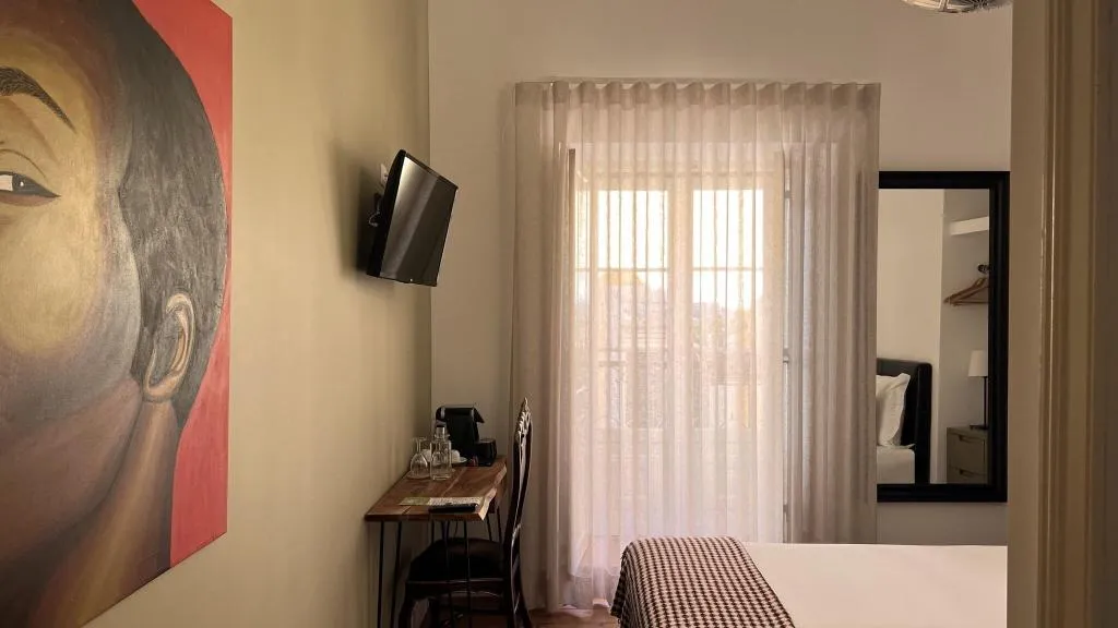 DOUBLE QUEEN SIZE BED Room, Casa do Bairro by Shiadu, Lisbon